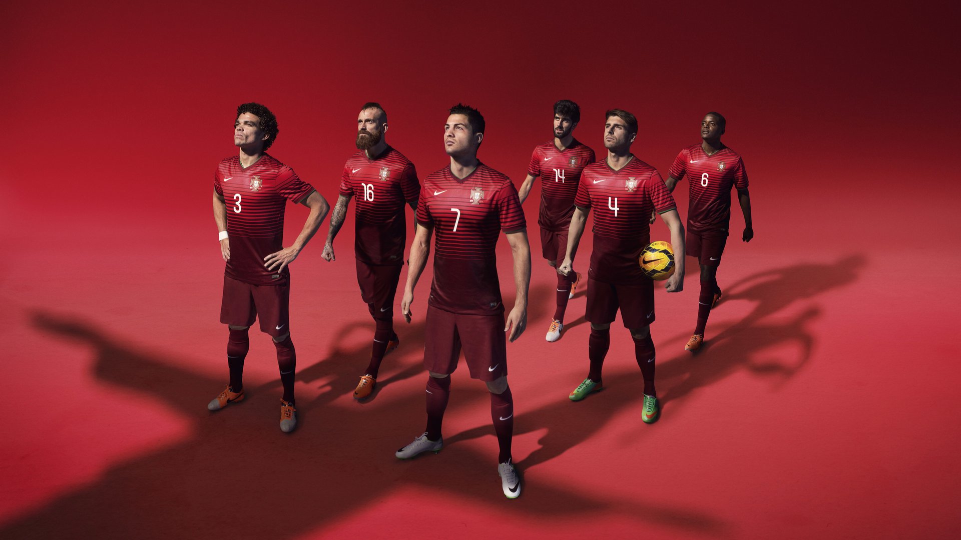 艾比·德尔福：以冷静的头脑和坚决的防守稳住南非队的防线，艾比里德尔完结了吗